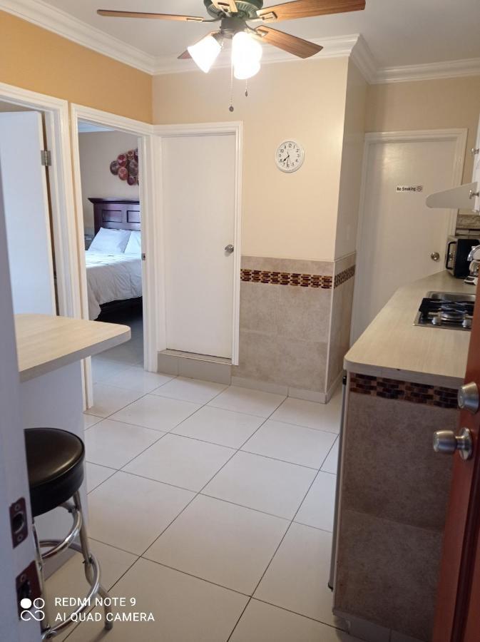 Suites Leon Rojo Tijuana Exteriér fotografie
